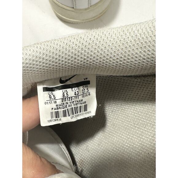 Nike Air Force One AF1 Low Triple White Sneaker Shoes 315122-111‎ Men’s Size 9.5 main image 3